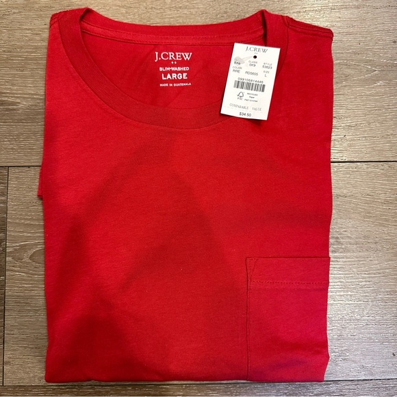NWT JCrew Factory cotton tshirt size large. Bright red with a chest pocket - Picture 1 of 1